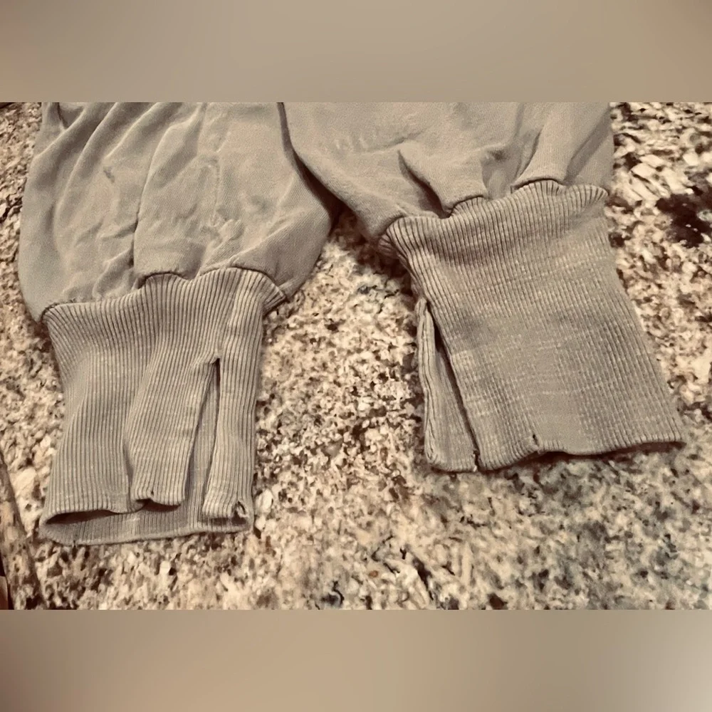 NWOT Free People Camden Sweatshirt